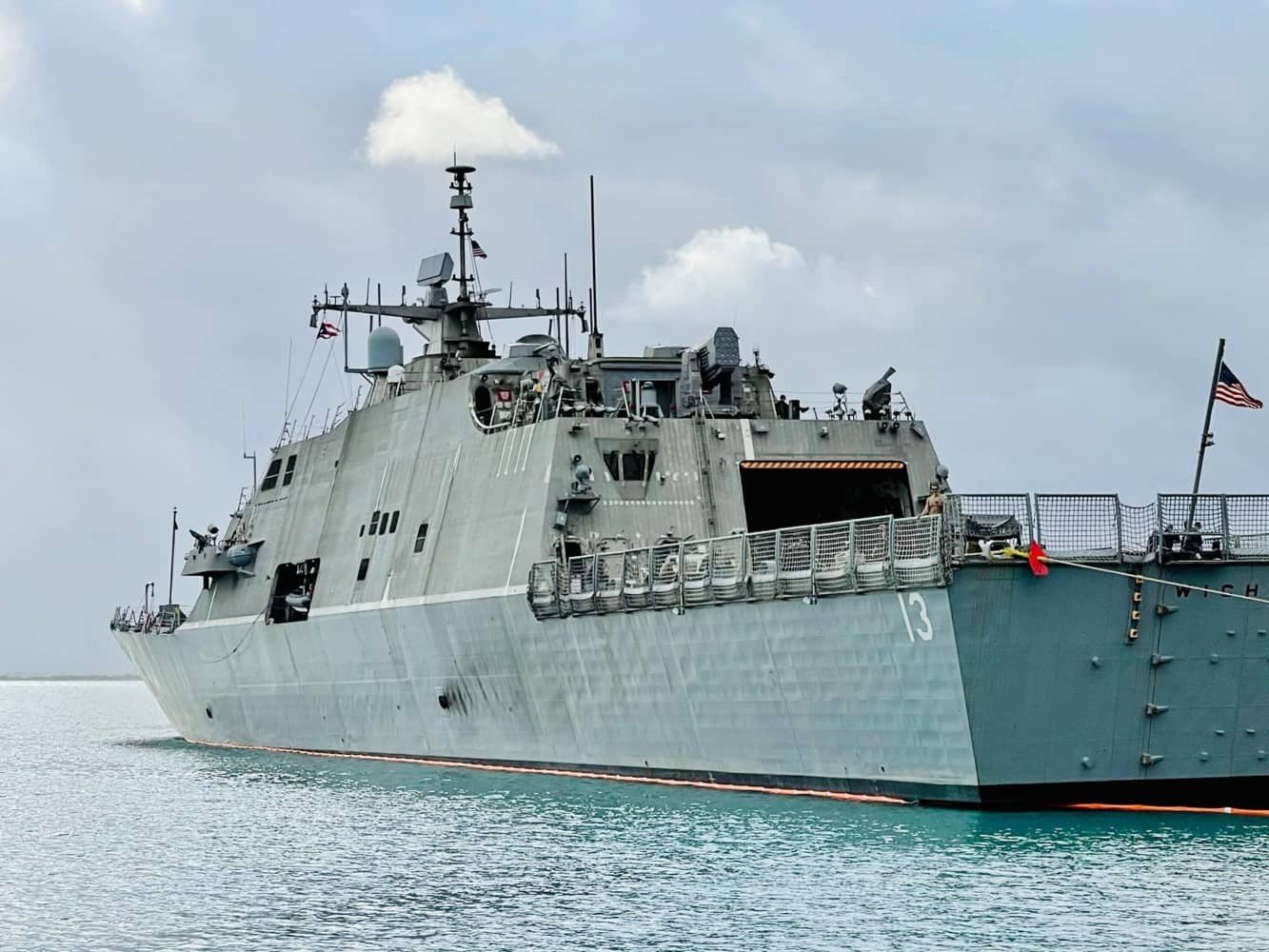 Texas Boom Deployed in Port in Puerto Rico b